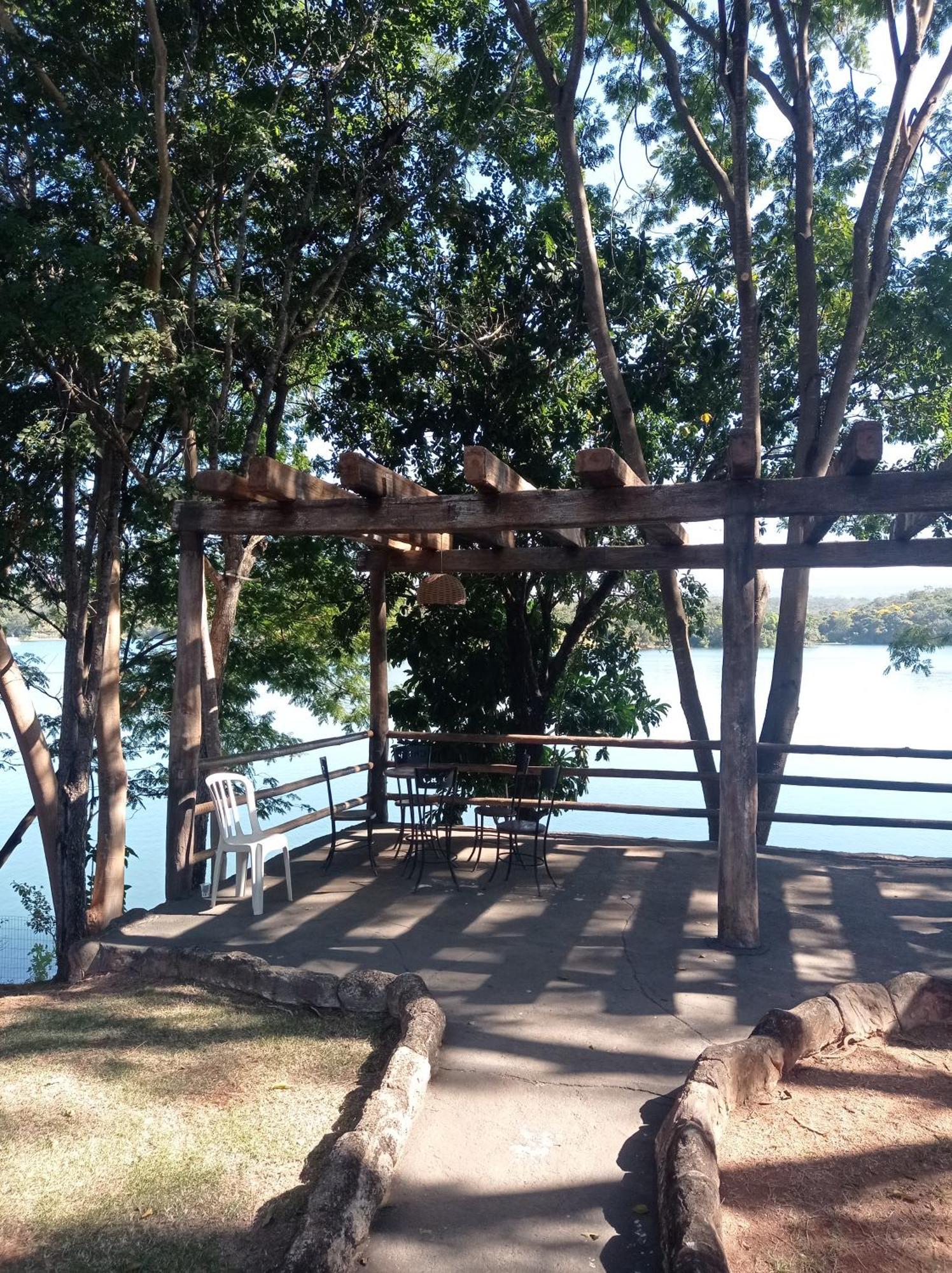 Flat No Pontal Do Lago Caldas Novas Exterior foto